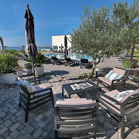 Apartment Suva Punta, No 3 Vir