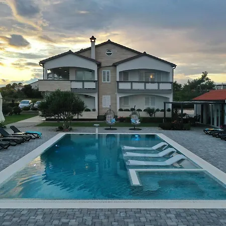 Suva Punta, No 3 Apartman *
