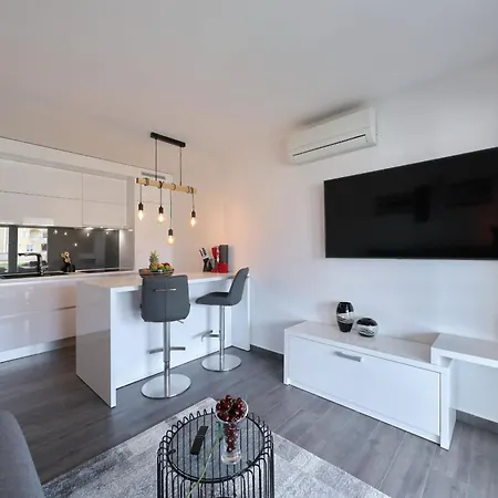 Suva Punta, No 3 Apartman Vir