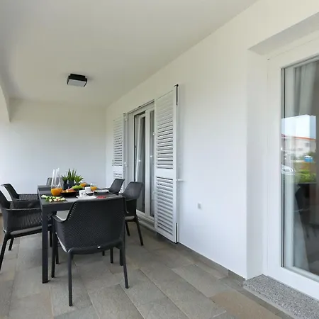 Suva Punta, No 3 Apartman *