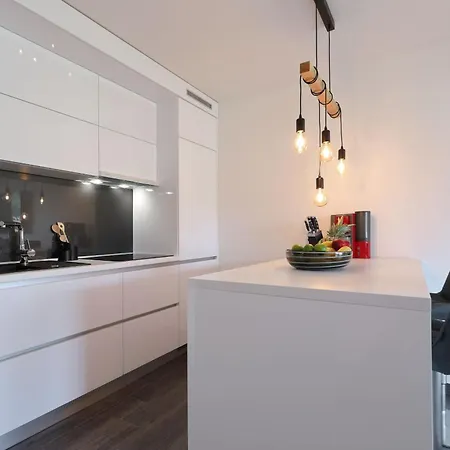 Apartamento Suva Punta, No 3 *